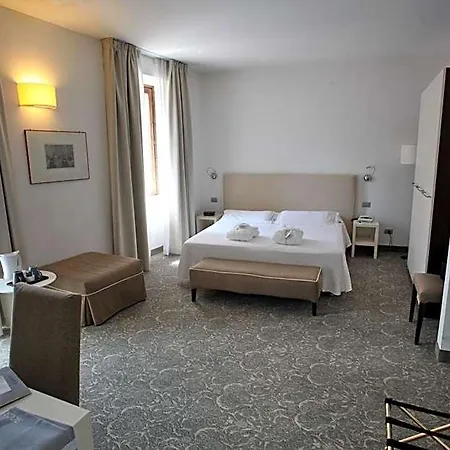 Szálloda Accademia 4*