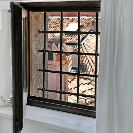 Accademia Hotel 4*