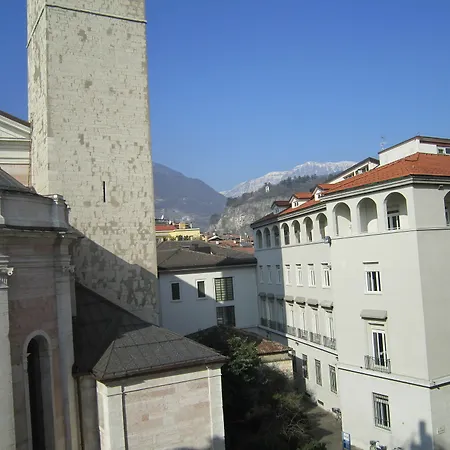 Hotel Accademia 4*